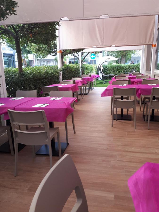 Hotel Des Bains كاتوليكا المظهر الخارجي الصورة